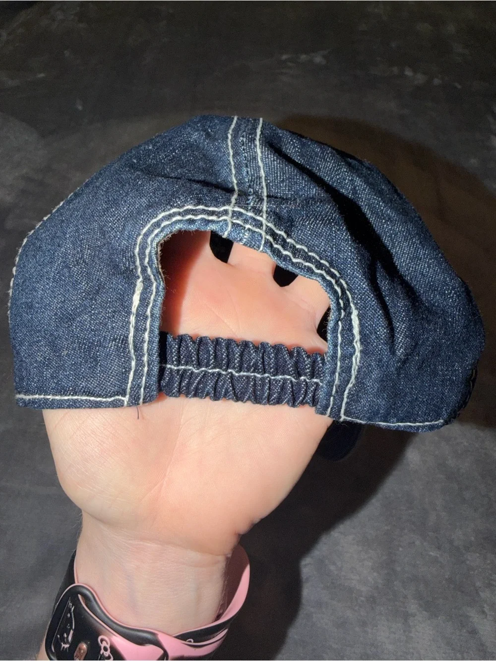 🩵🤍 Embroidered Dark Denim Baseball Cap with Floral Detail